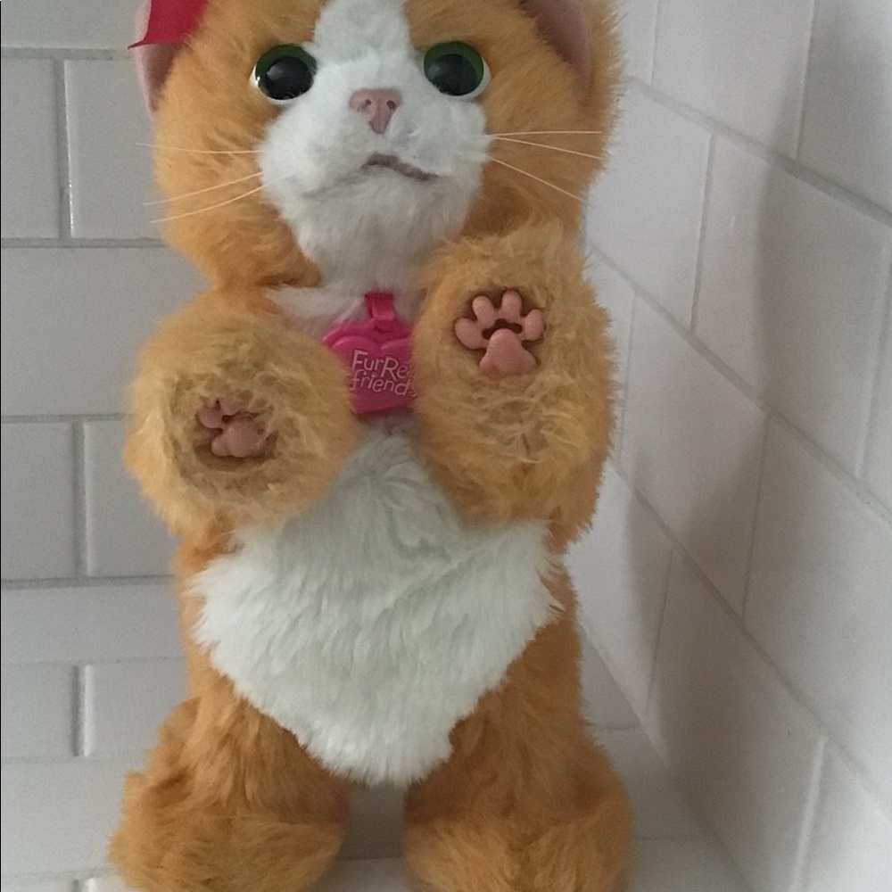 Fur Real cat